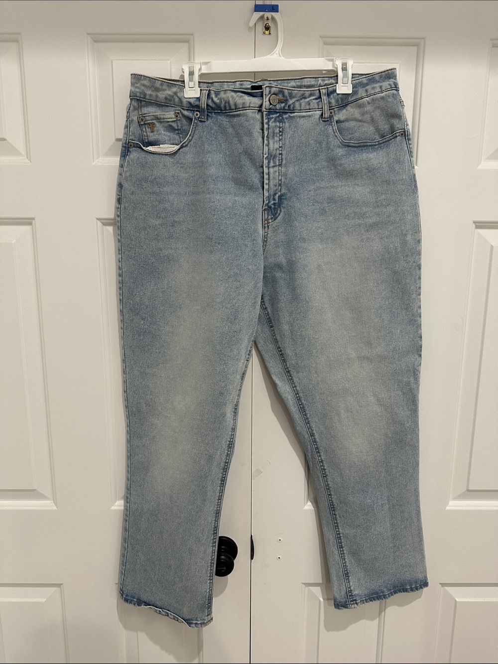 Frye Light Blue Straight-Leg Women’s Jeans